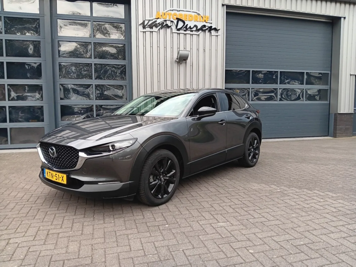 Mazda CX-30 (2022) — foto 1