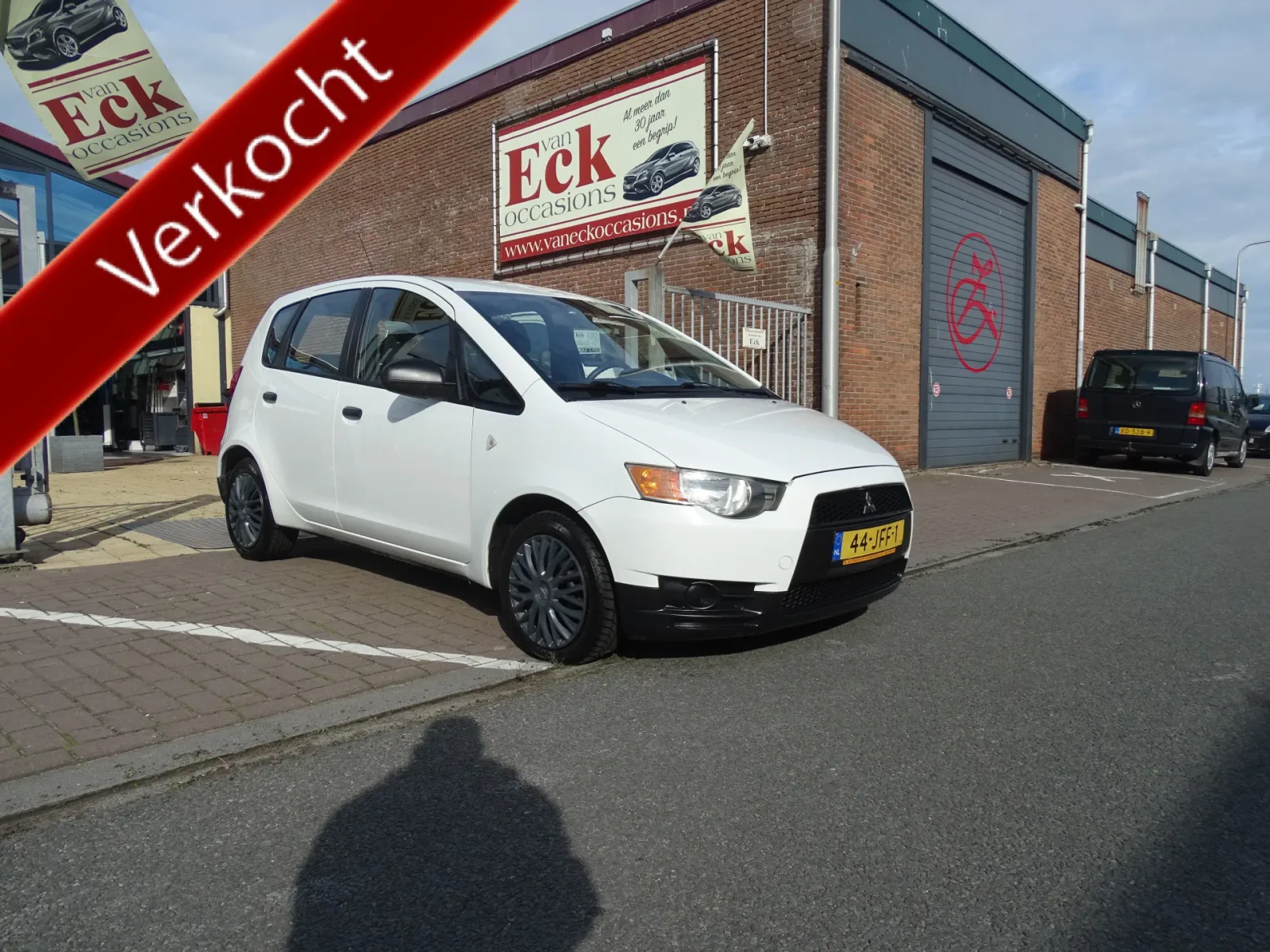 Mitsubishi Colt (2009) — foto 1