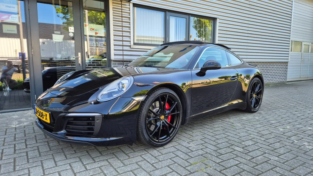 Porsche 911 (2016) — foto 1