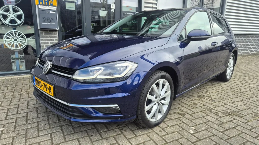 Volkswagen Golf (2017) — foto 1