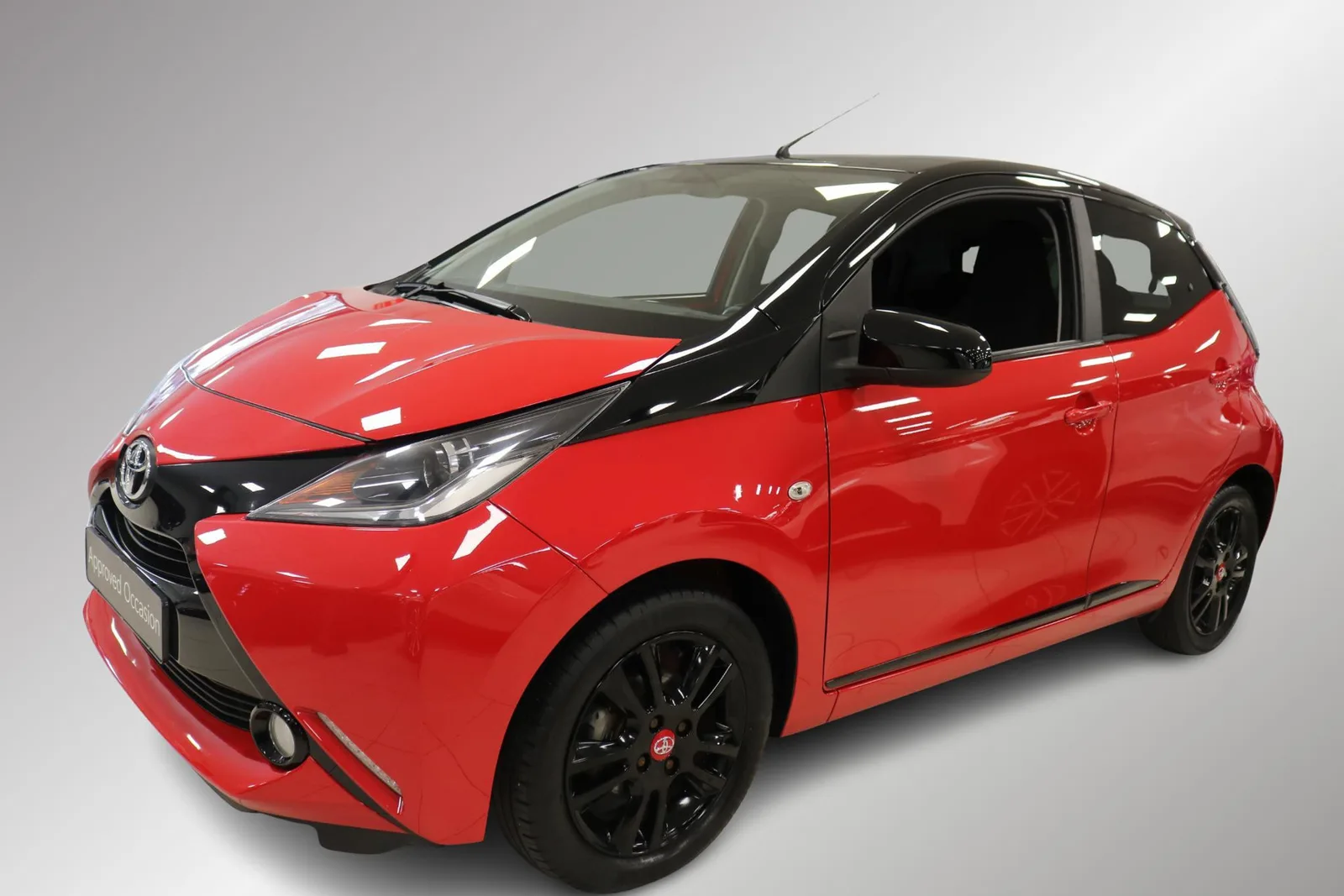 Toyota Aygo (2018) — foto 1
