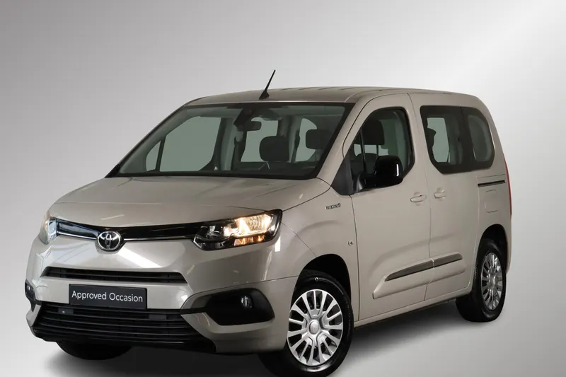 Toyota ProAce City Verso (2022)