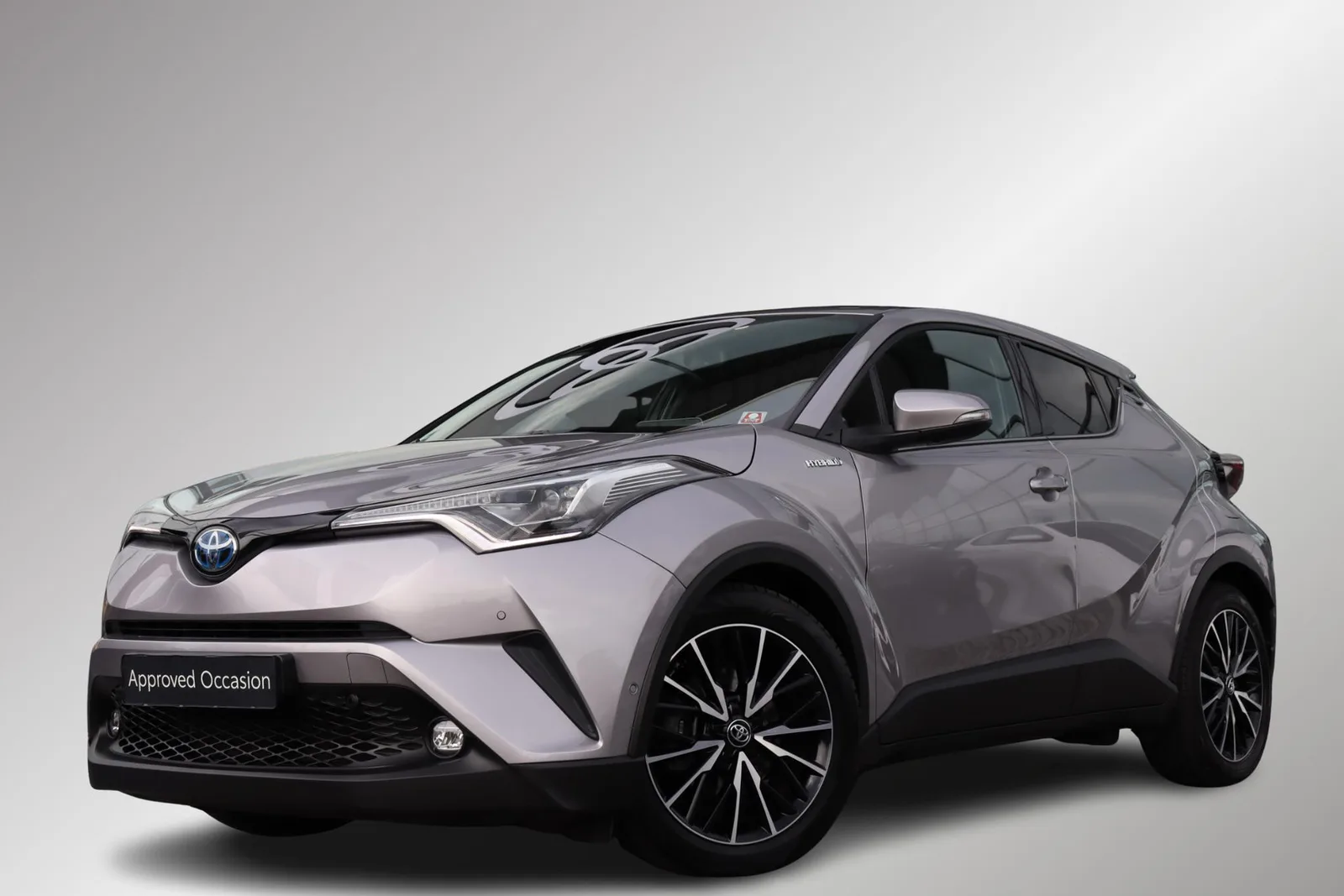 Toyota C-HR (2018) — foto 1