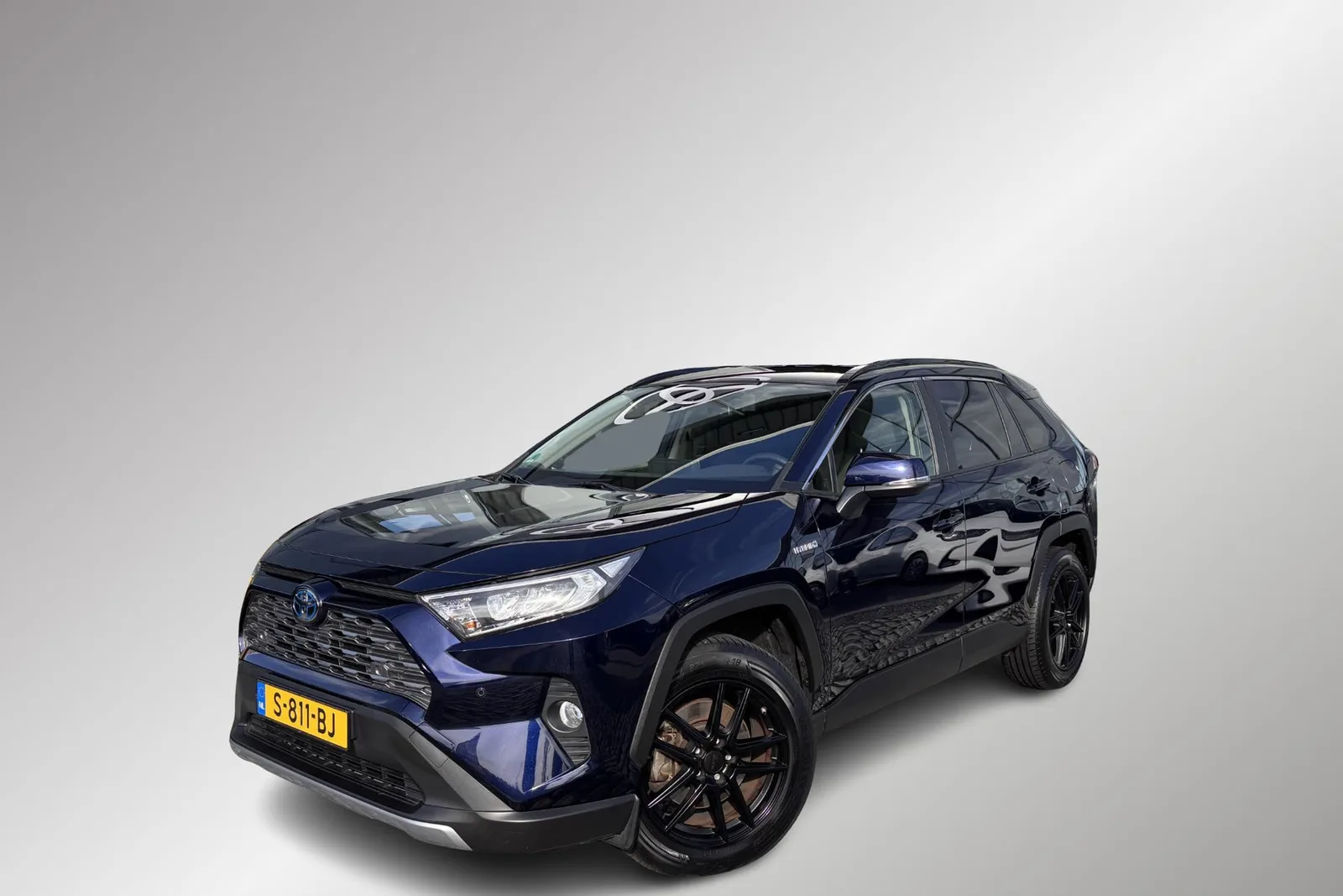 Toyota RAV4 (2019) — foto 1