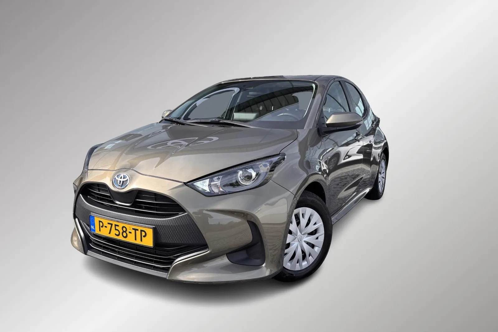 Toyota Yaris (2022) — foto 1