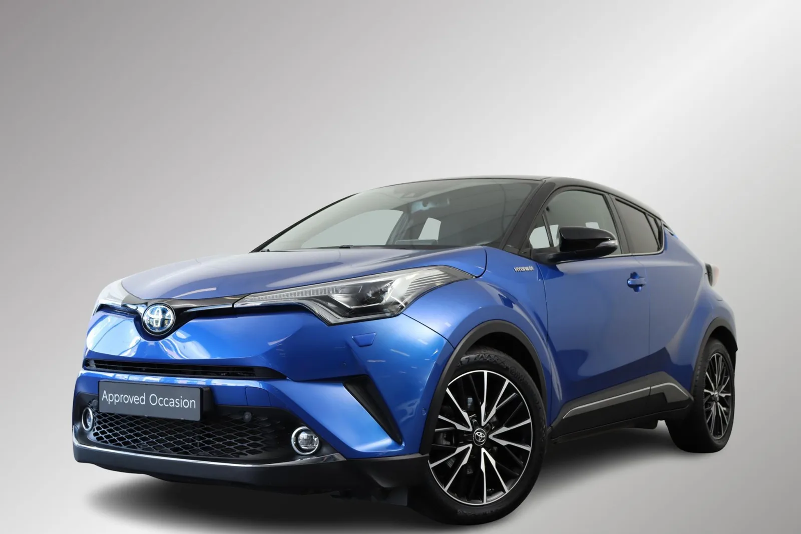 Toyota C-HR (2018) — foto 1