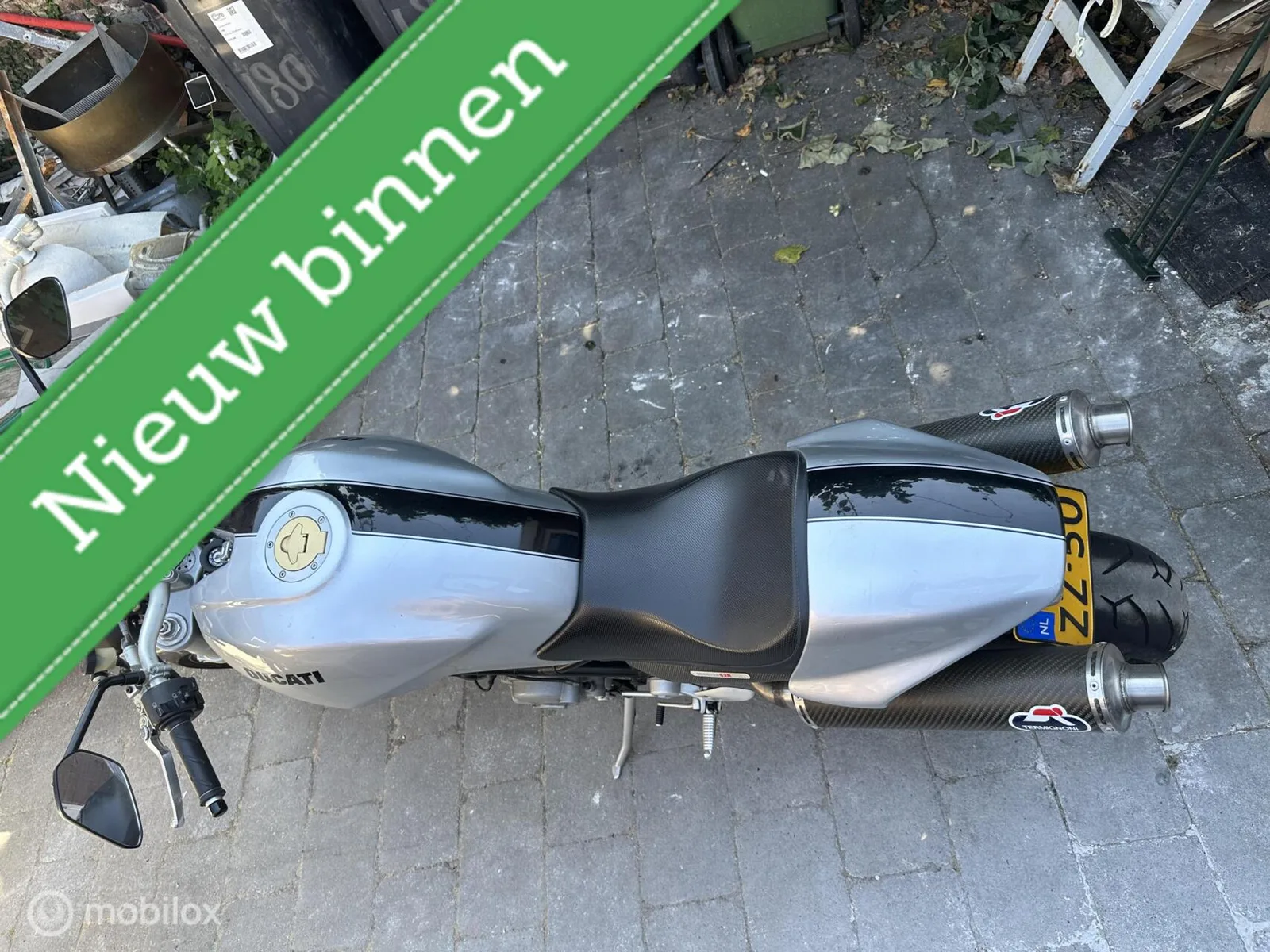 Ducati Monster S2R 1000 (2006) — foto 1