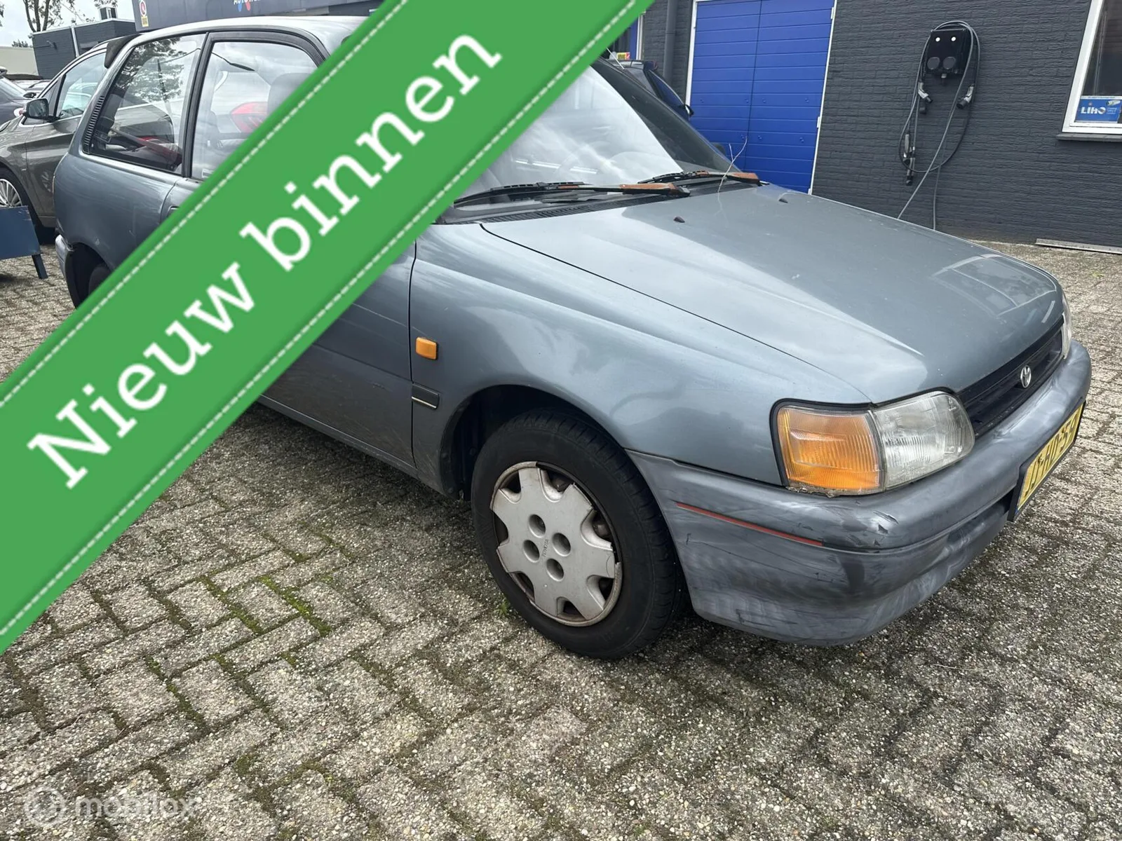 Toyota Starlet (1994) — foto 1