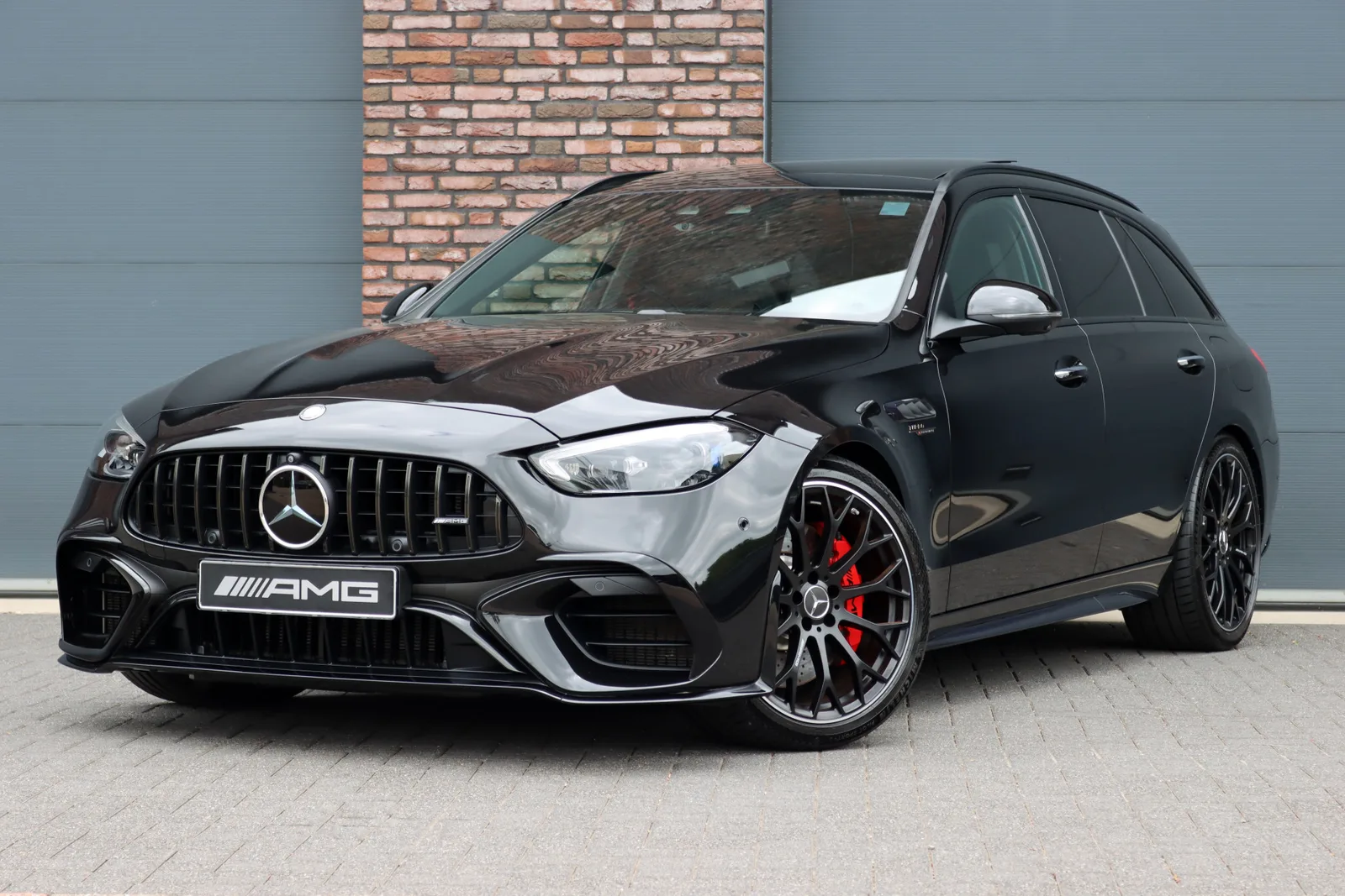 Mercedes-Benz C-Klasse (2024) — foto 1
