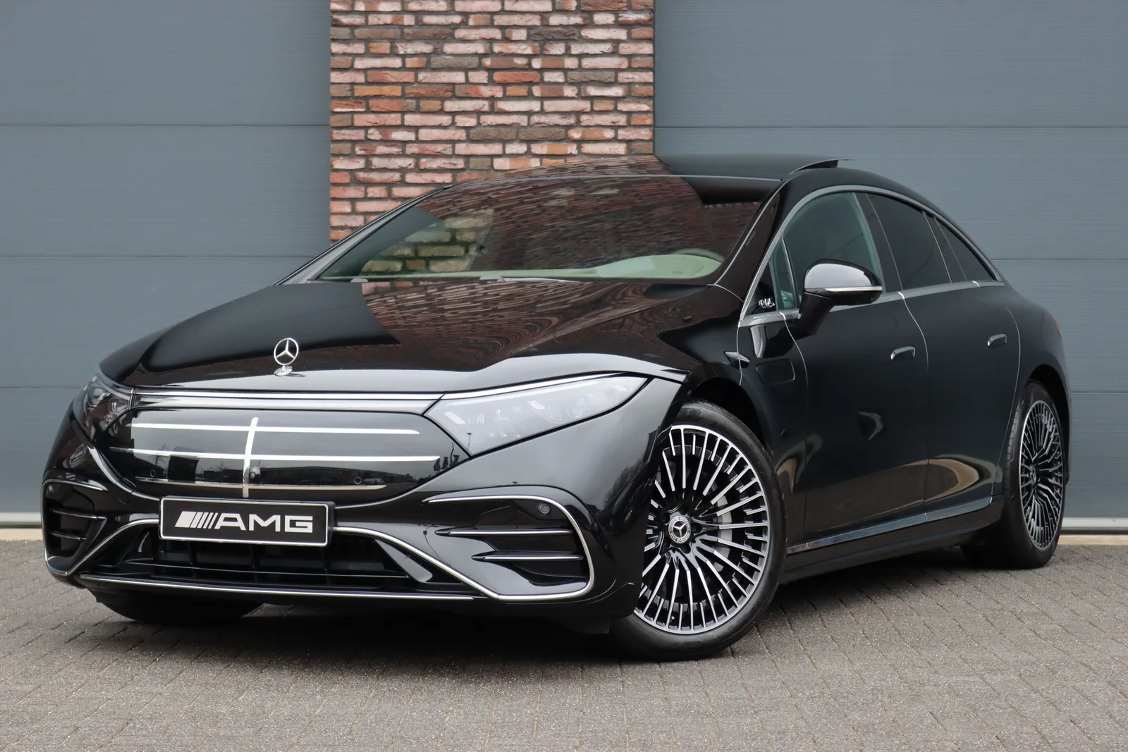 Mercedes-Benz EQS (2025) — foto 1