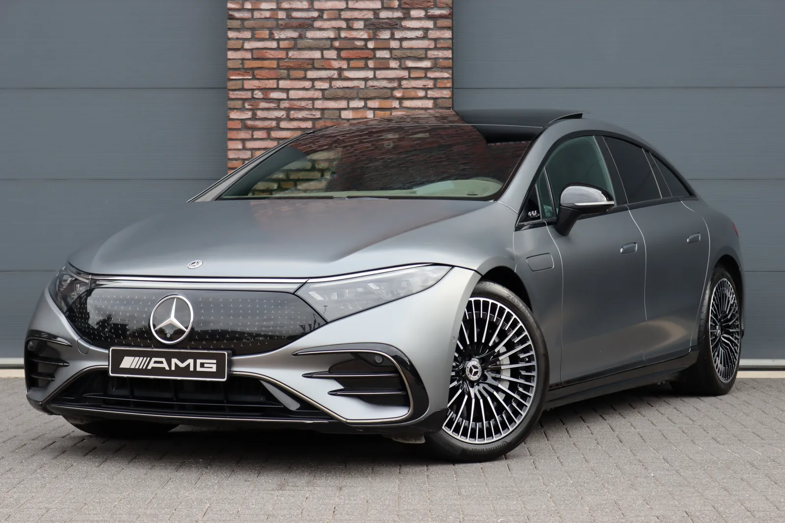 Mercedes-Benz EQS (2022) — foto 1