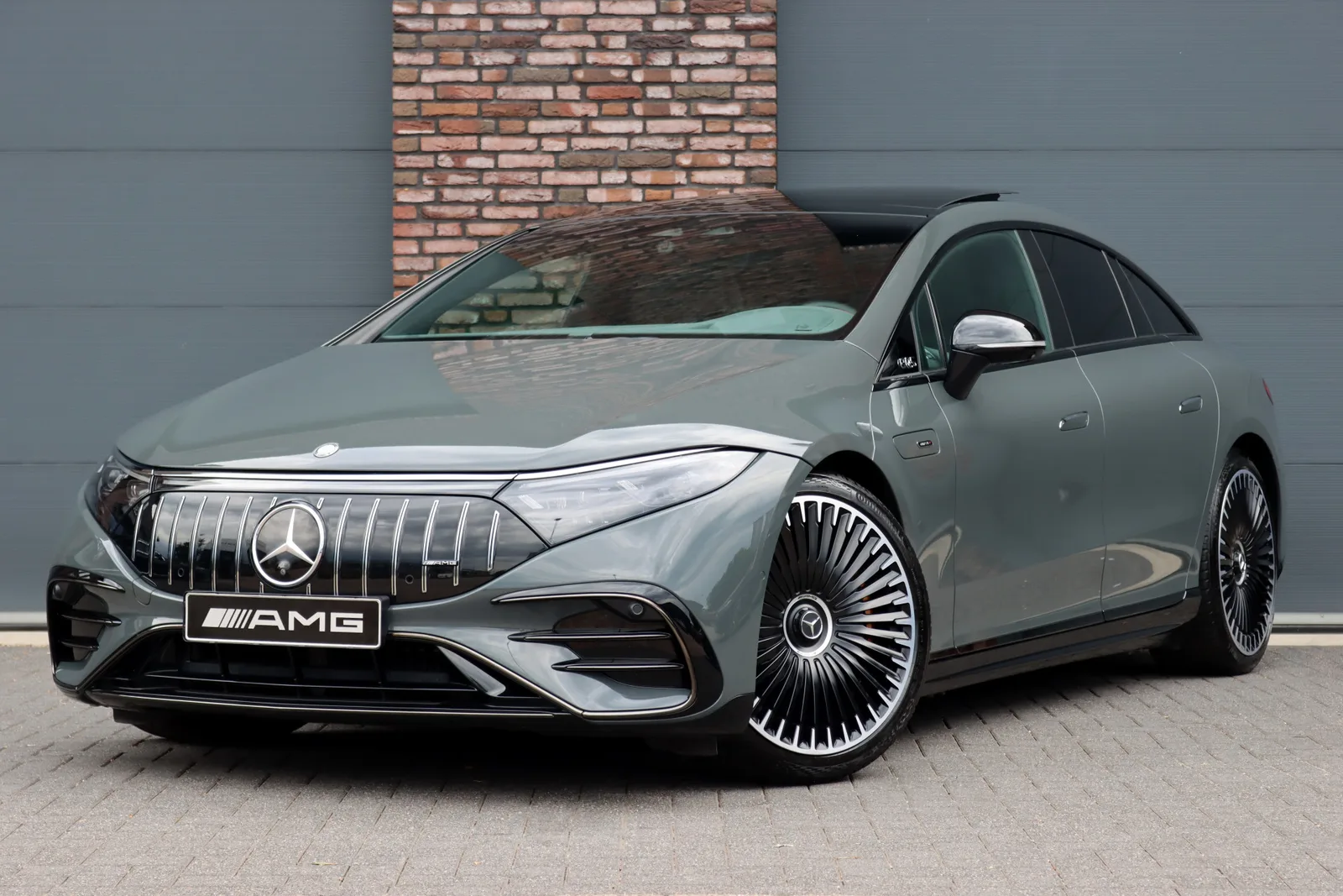 Mercedes-Benz EQS (2025) — foto 1