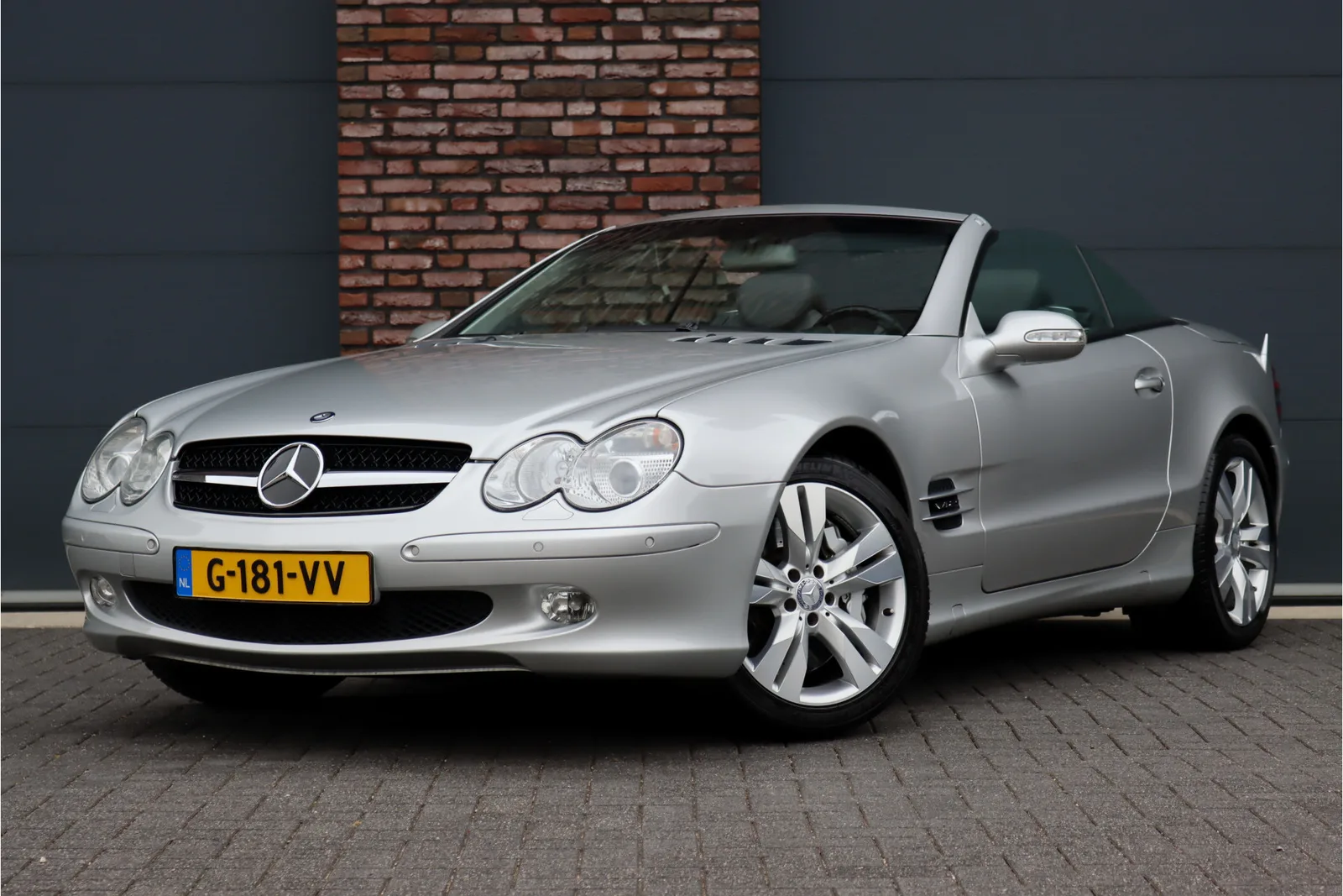 Mercedes-Benz SL-Klasse (2004) — foto 1