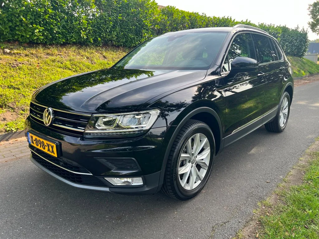 Volkswagen Tiguan (2016) — foto 1