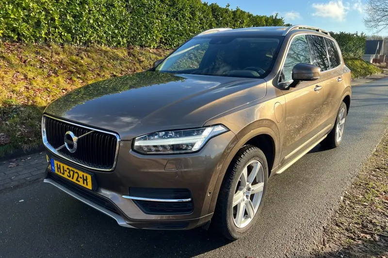 Volvo XC90 (2015)