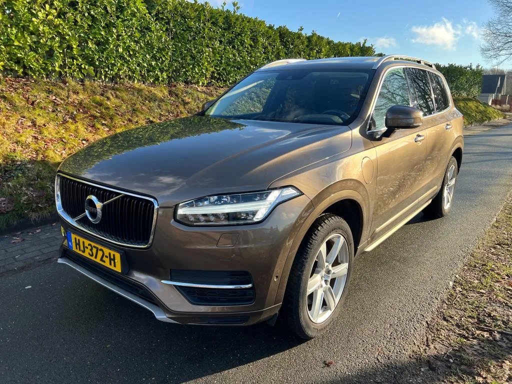 Volvo XC90 (2015) — foto 1