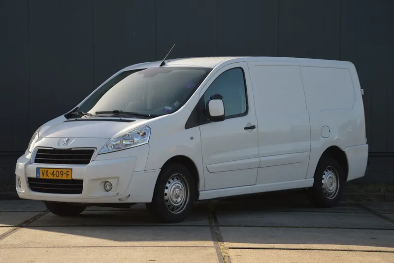 Peugeot Expert (2014)