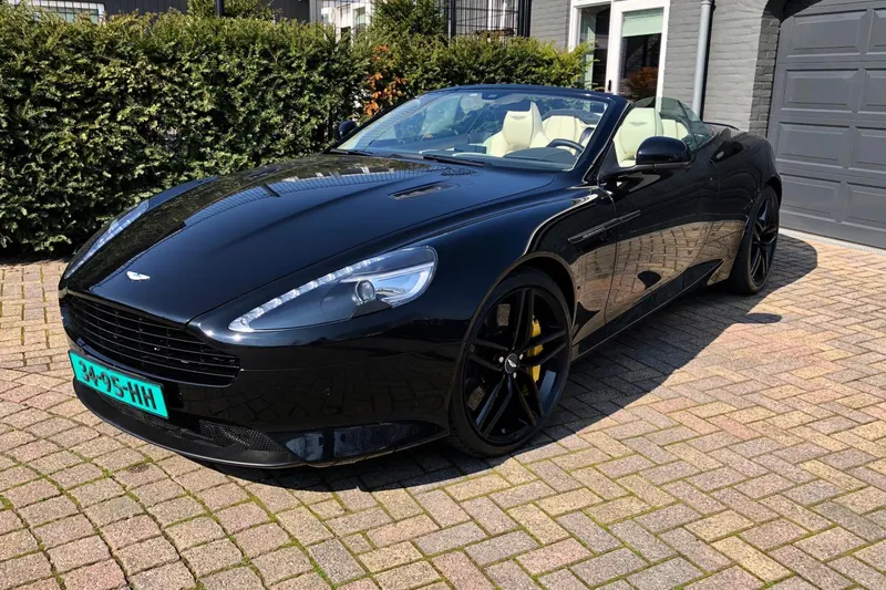 Aston Martin DB9s Volante (2014)