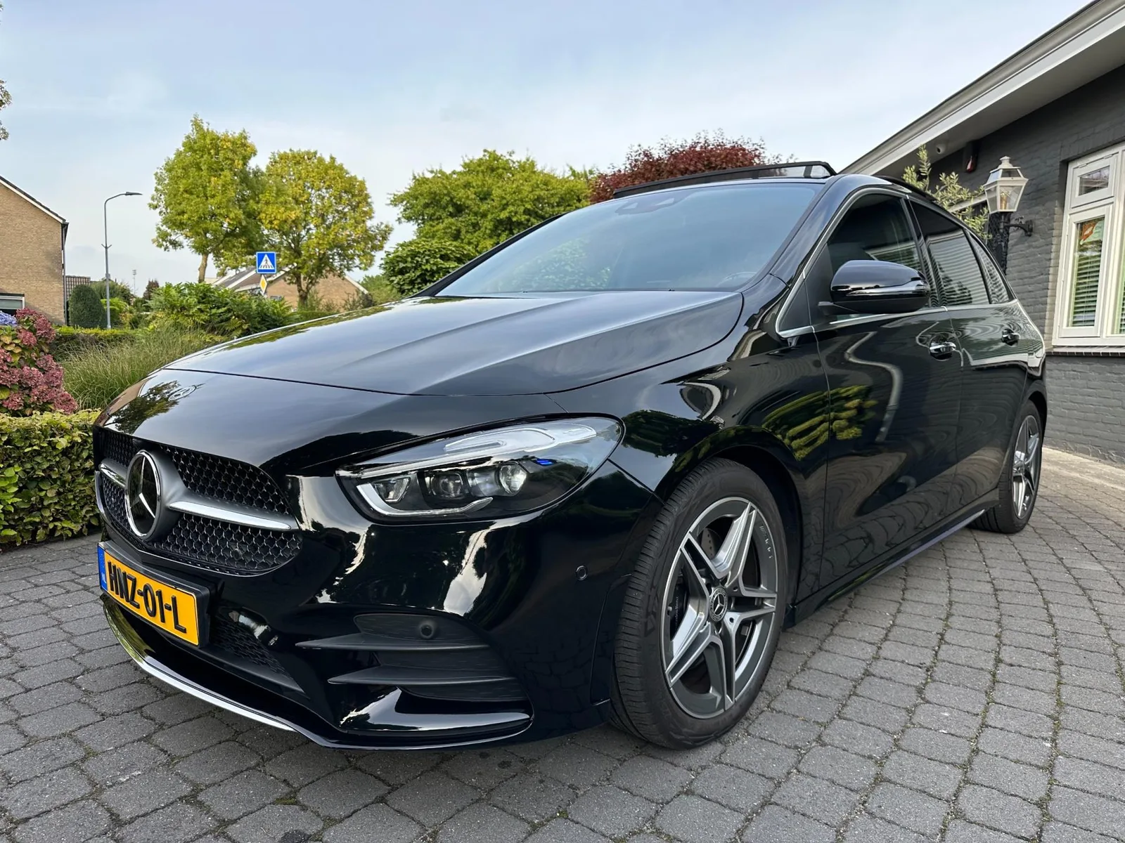 Mercedes-Benz B-Klasse (2023) — foto 1