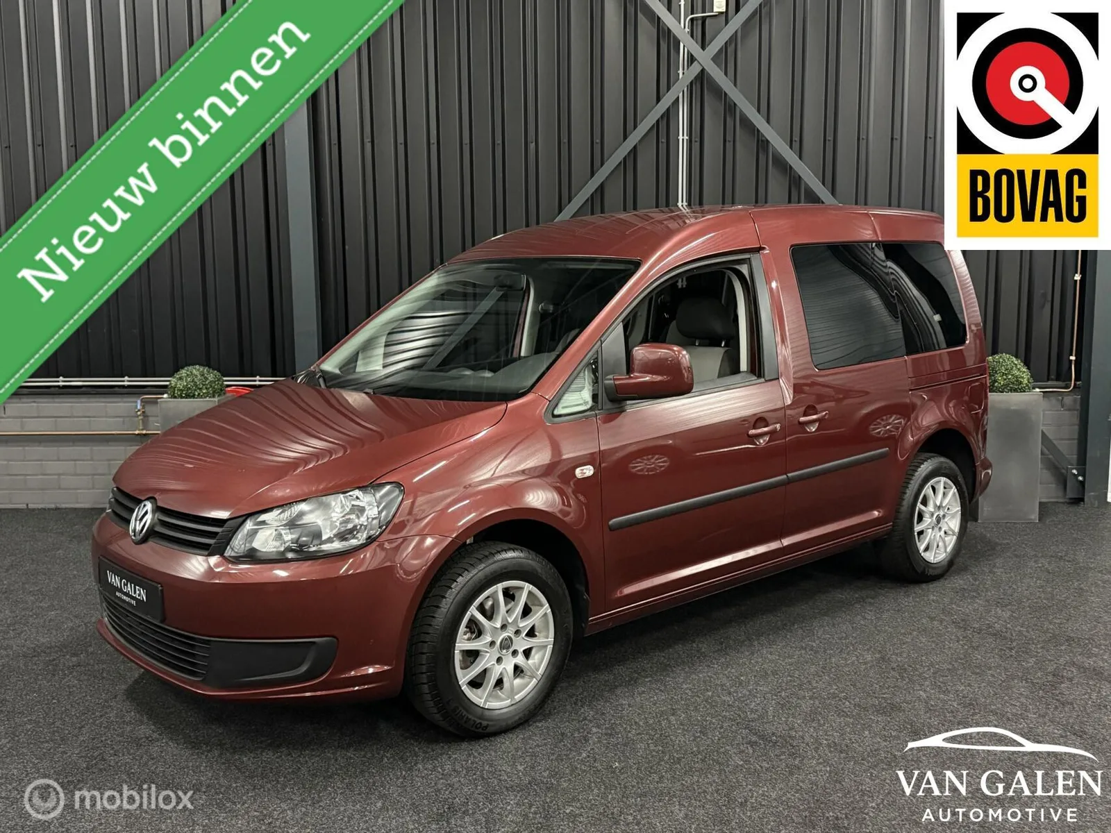 Volkswagen Caddy (2012) — foto 1