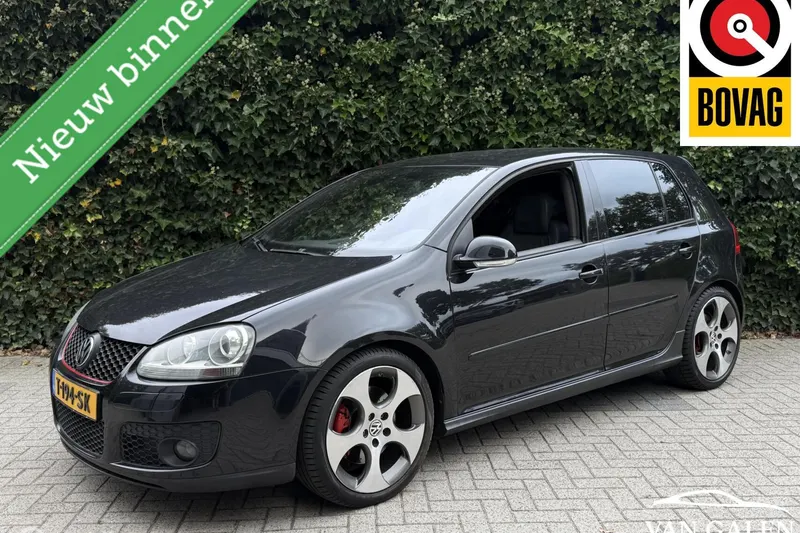 Volkswagen Golf (2005)