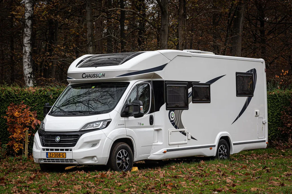 Chausson 718 (2016) — foto 1