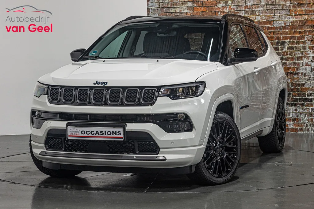 Jeep Compass (2022) — foto 1