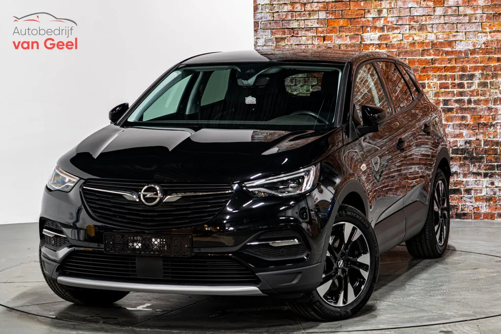 Opel Grandland (2021) — foto 1