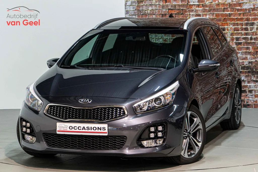Kia Ceed (2017) — foto 1