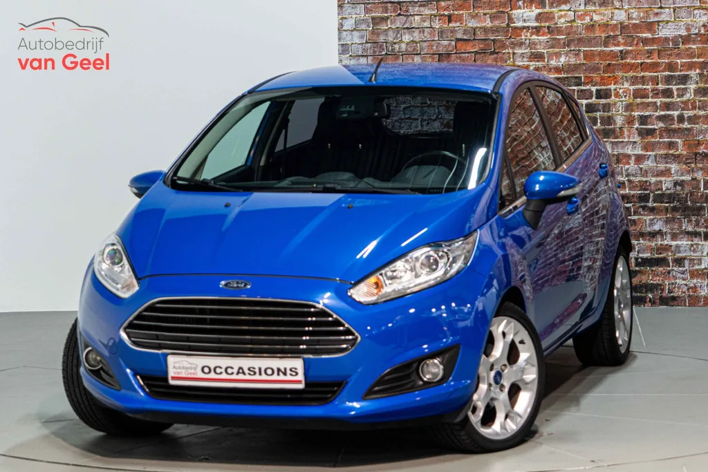 Ford Fiesta (2013) — foto 1