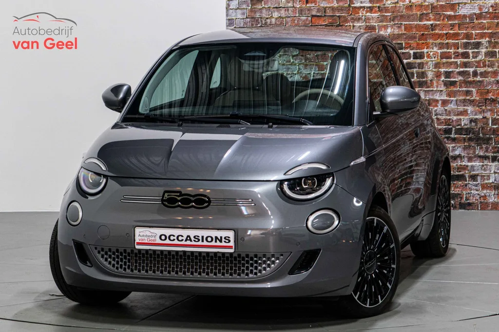 Fiat 500 (2023) — foto 1