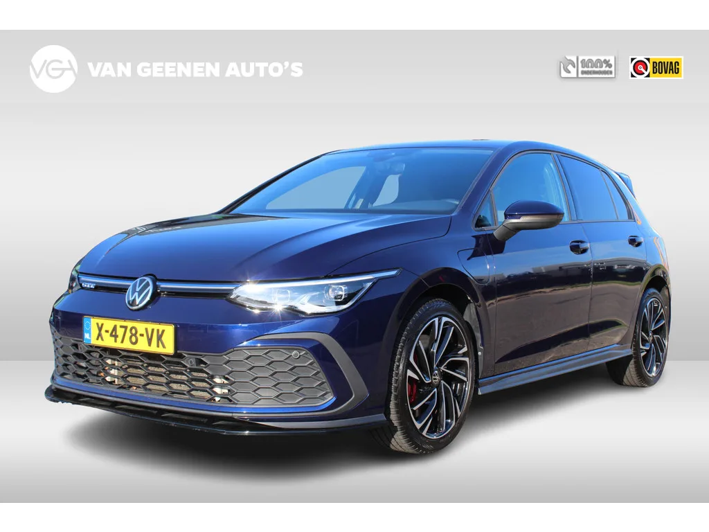 Volkswagen Golf (2021) — foto 1