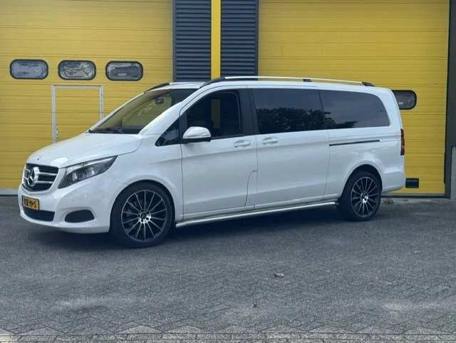 Mercedes-Benz V-Klasse (2016) — foto 1