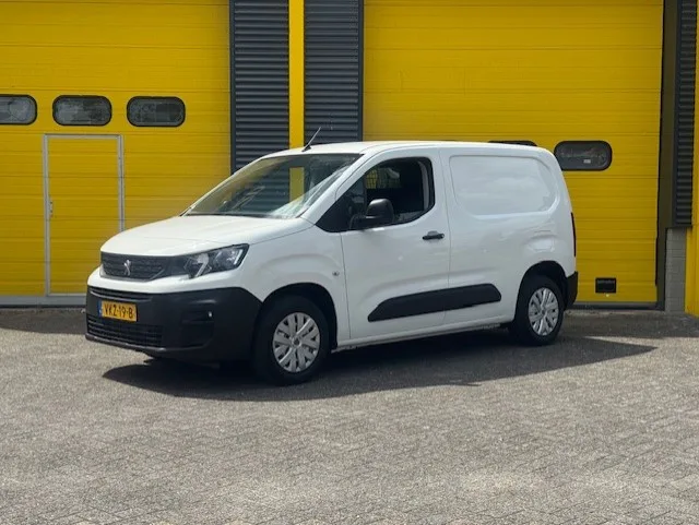 Peugeot Partner (2021) — foto 1