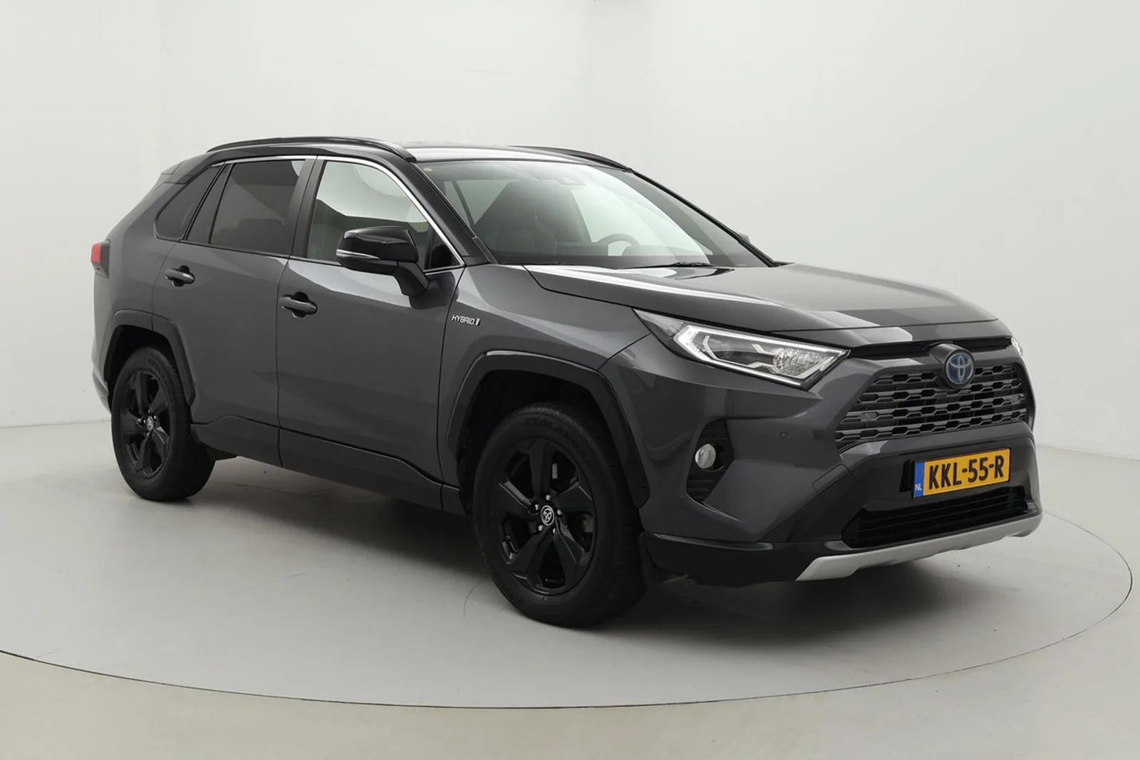 Toyota RAV4 (2020) — foto 1