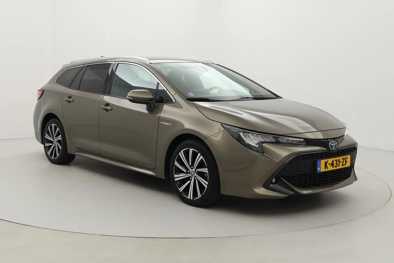 Toyota Corolla (2021) — foto 1