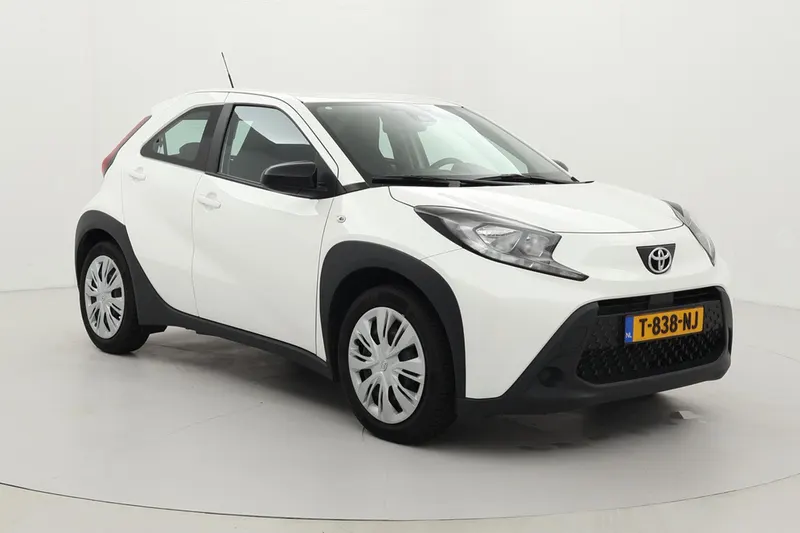 Toyota Aygo X (2023)