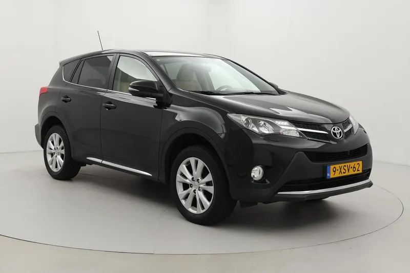 Toyota RAV4 (2014)