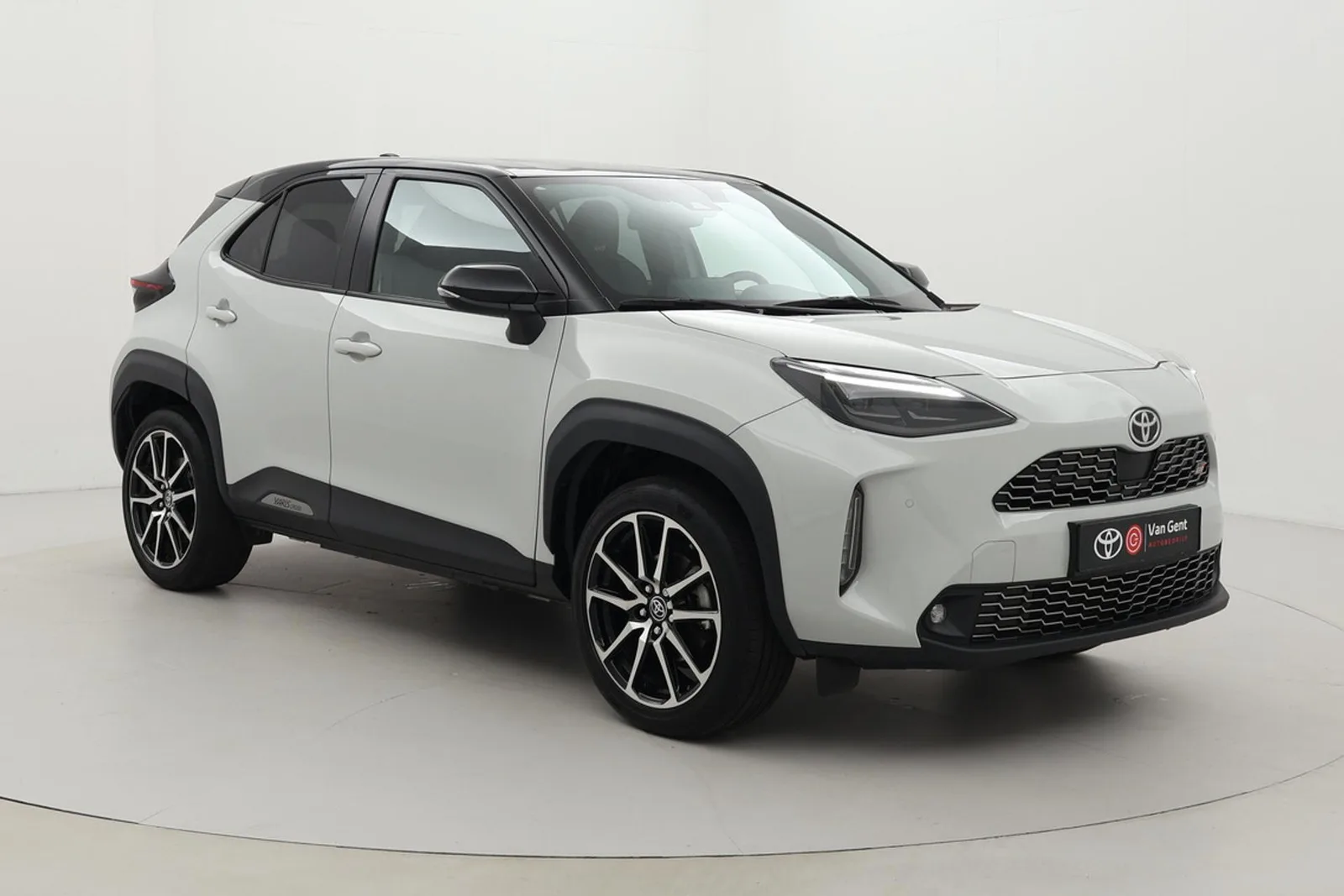 Toyota Yaris Cross (2023) — foto 1