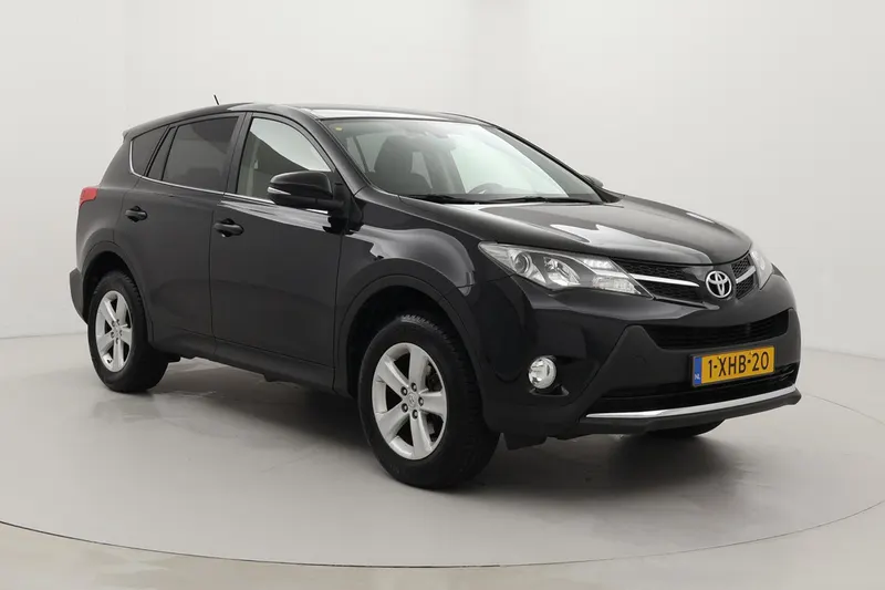 Toyota RAV4 (2014)
