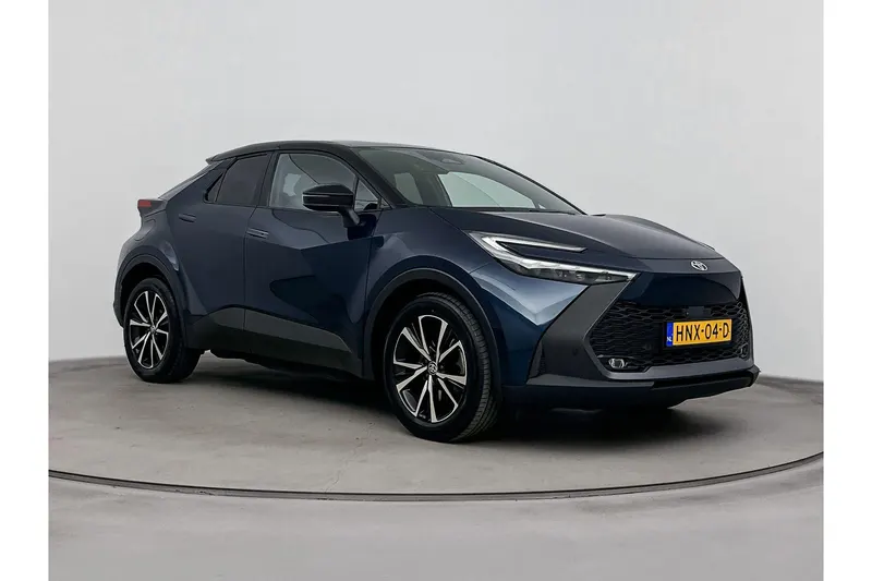 Toyota C-HR (2025)