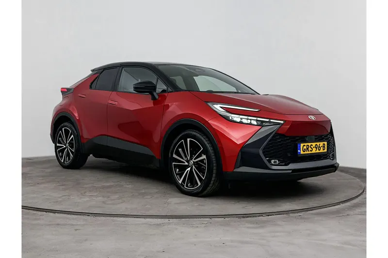 Toyota C-HR (2024)