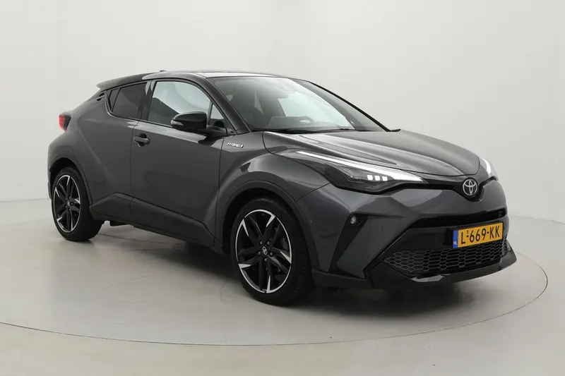 Toyota C-HR (2021)