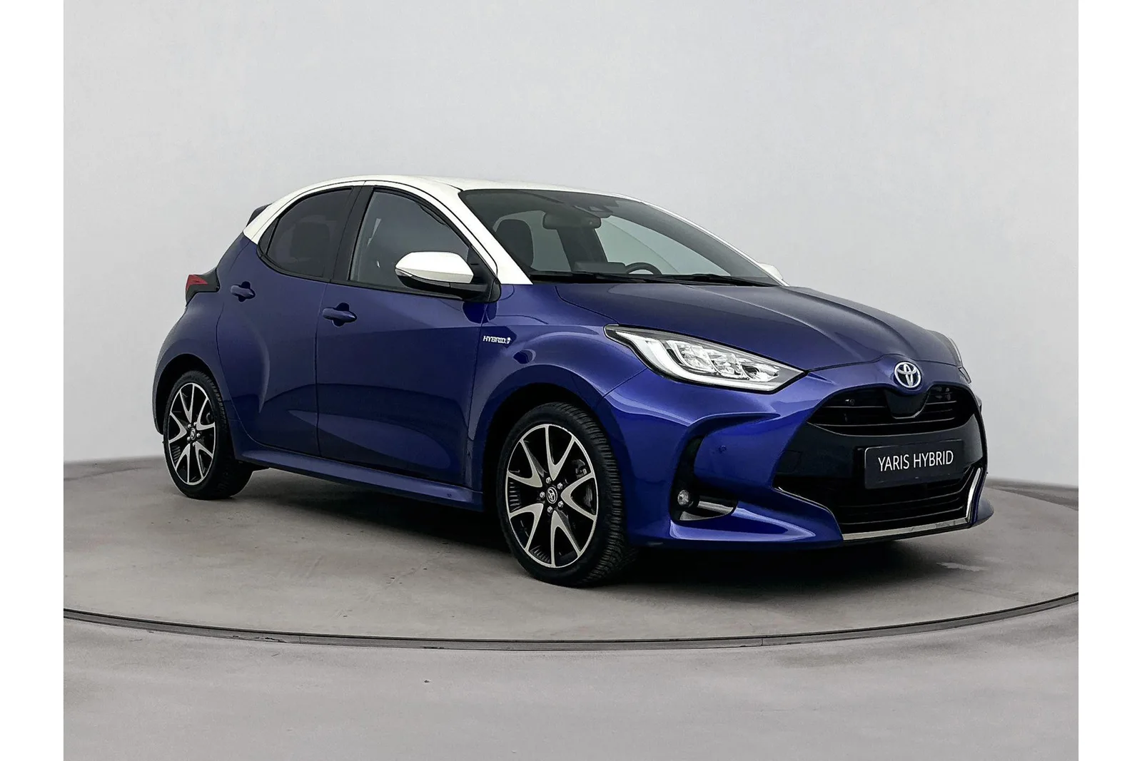 Toyota Yaris (2021) — foto 1