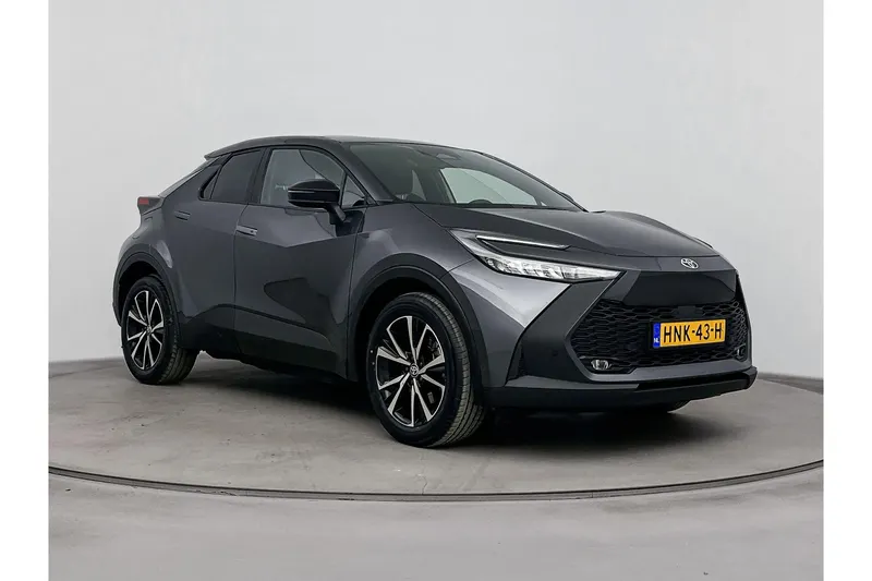 Toyota C-HR (2025)