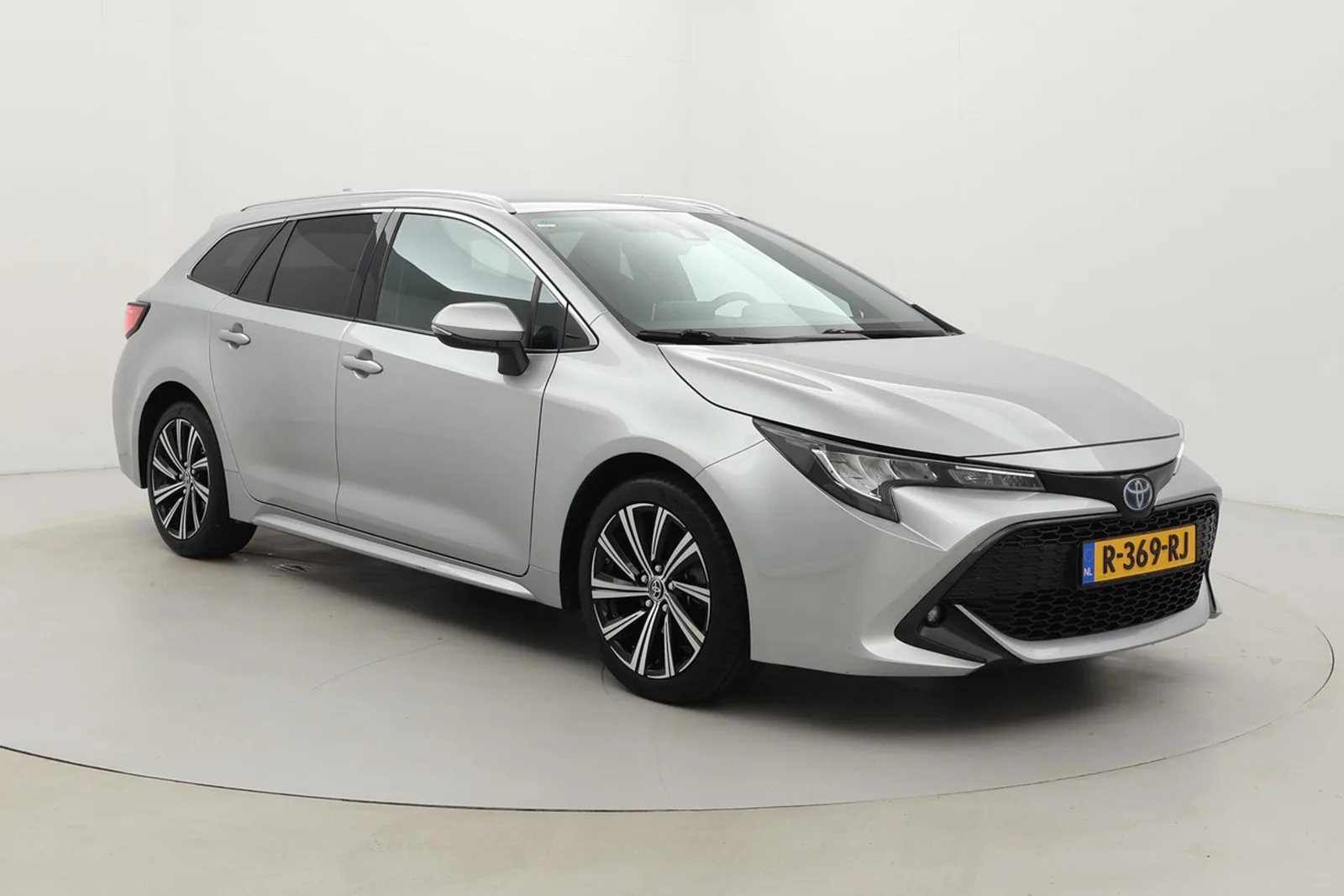 Toyota Corolla (2022) — foto 1