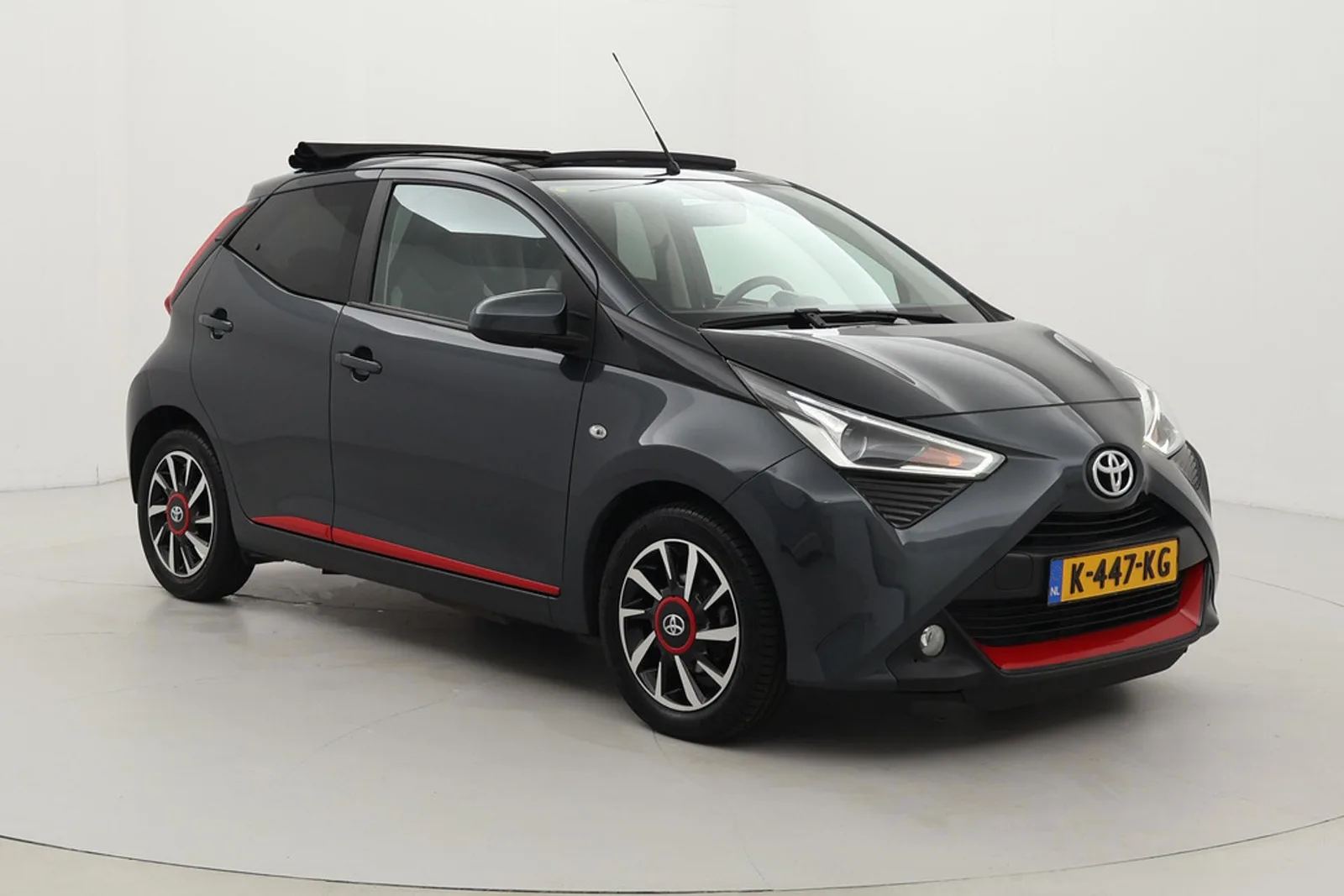 Toyota Aygo (2021) — foto 1