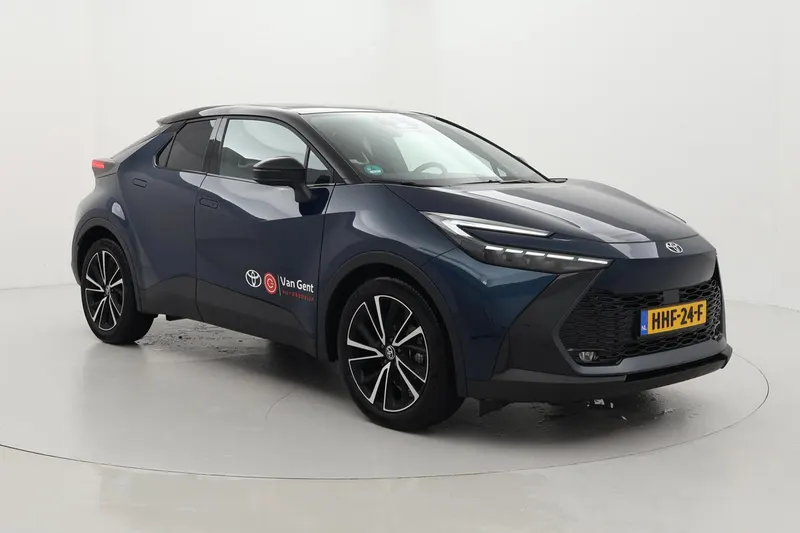 Toyota C-HR (2025)