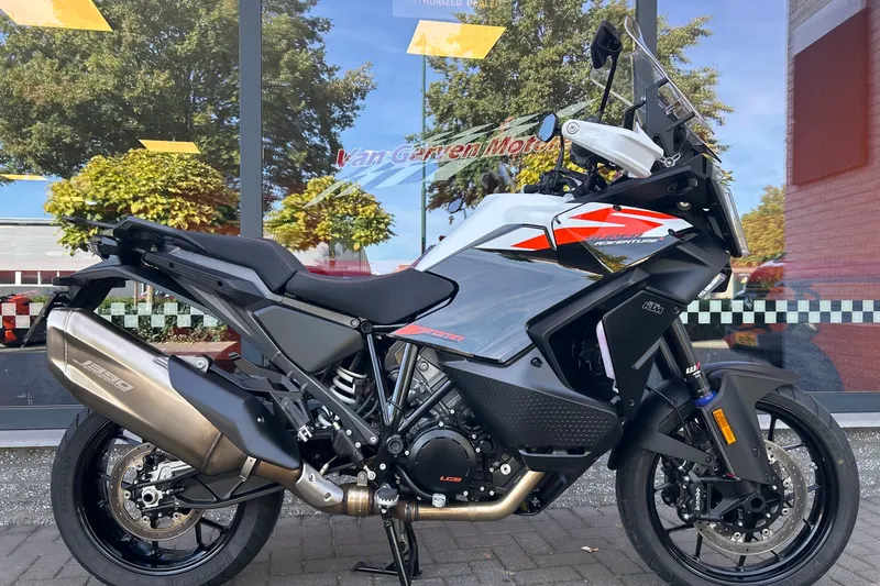 KTM 1390 Super Adventure S EVO (2026)