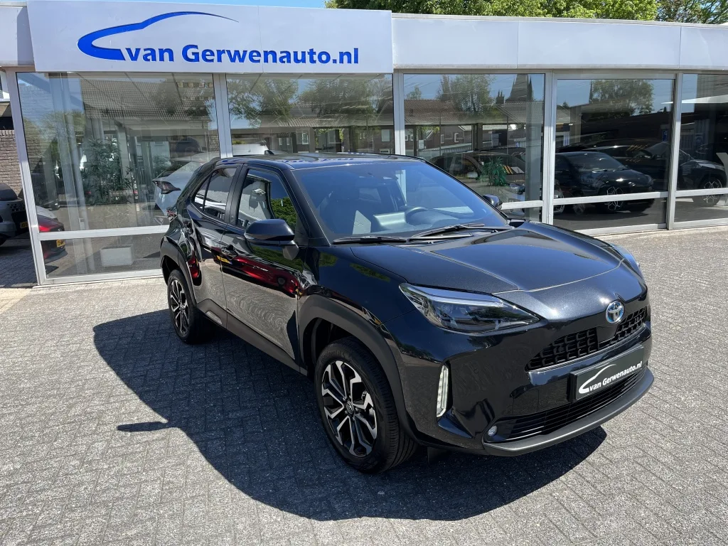 Toyota Yaris Cross (2024) — foto 1